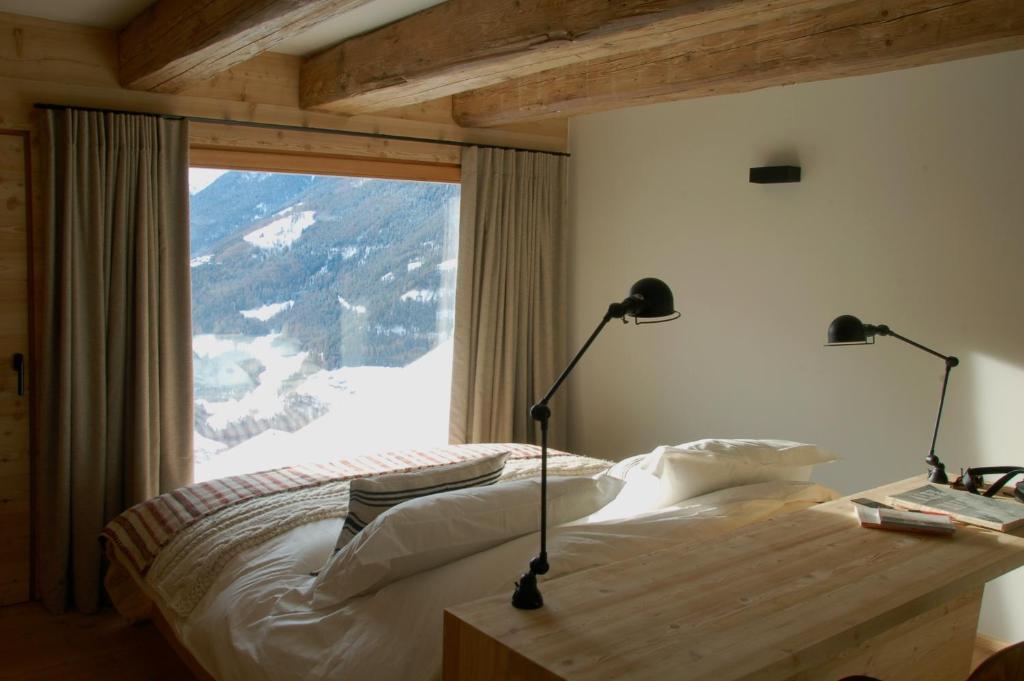 ホテル Montagne Alternative Orsières 部屋 写真